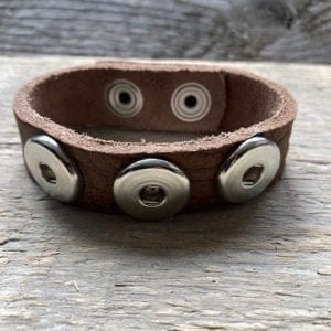 Enkele leren Armband  24 cm lang voor 3 Clicks (18-20mm)