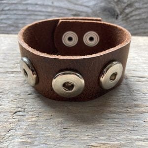 Enkele leren Armband  25 cm lang voor 3 Clicks (18-20mm)